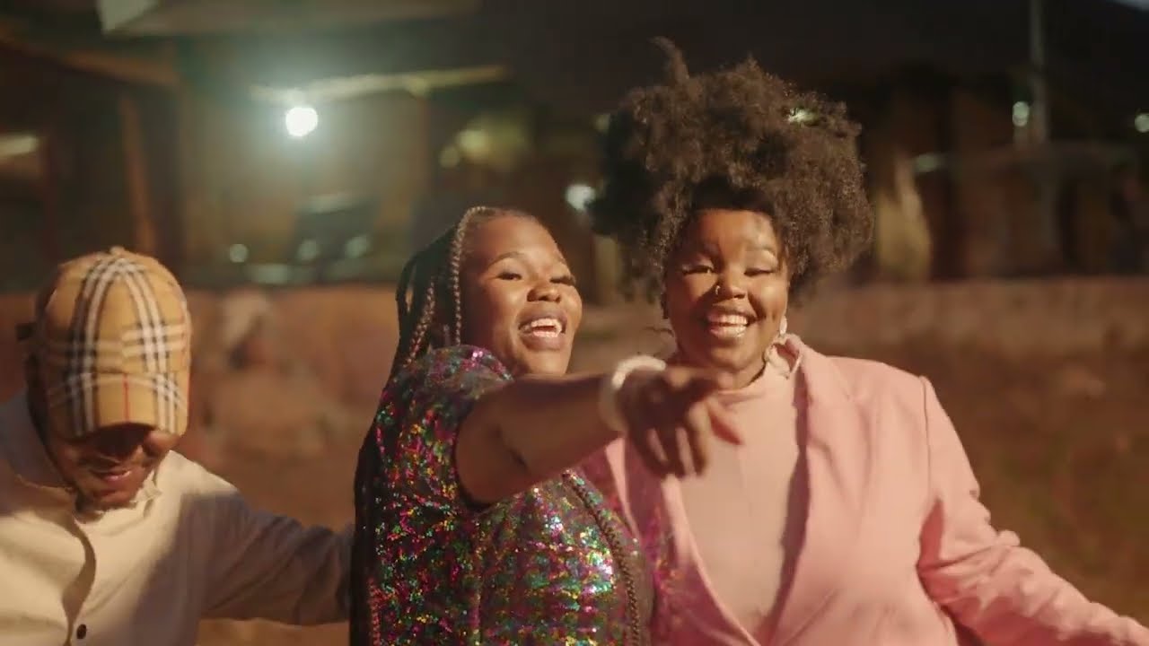 Wanitwa Mos x Nkosazana Daughter & Nobuhle - Moyo Ongcwele (feat. HarryCane) (VIDEO OFICIAL)